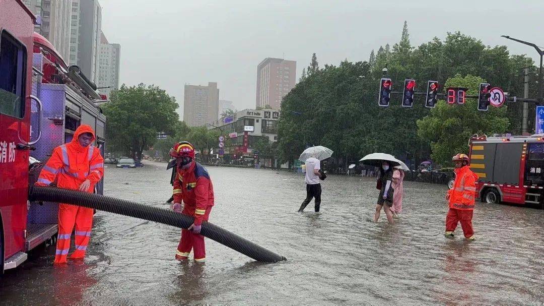 南京防汛最新响应，筑牢城市安全防线，守护人民生命财产安全